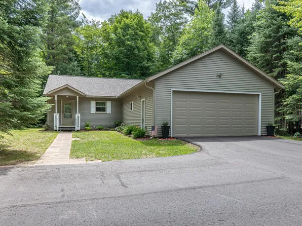 7838 Walter Dr, Woodruff, WI 54568