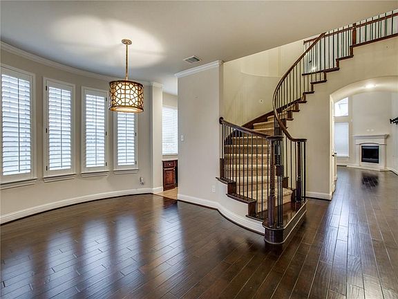 5th image of 14217 Sparrow Hill Dr
