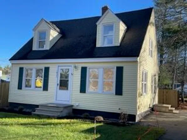 1023 River Road Road, Windham, ME 04062
