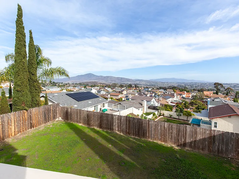 1719 Olamar Way — Photo 44