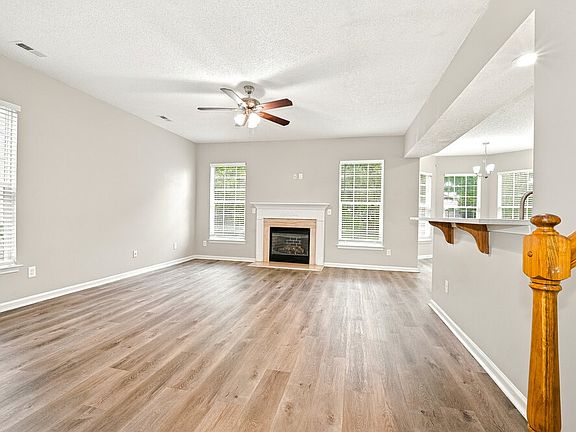 5th image of 7223 Claiborne Woods Rd