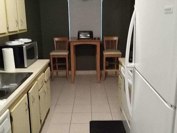 5th image of 866 Dow Ln