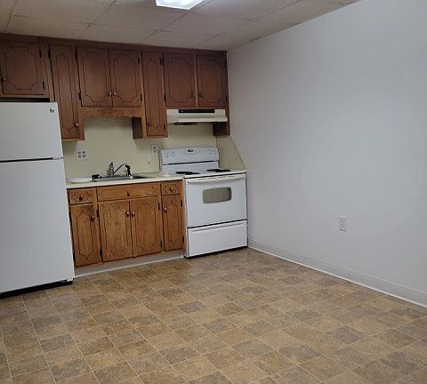 3rd image of 20 Mount Airy Ave #5