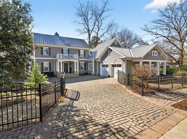 52 Woodstock Rd, Roswell, GA 30075