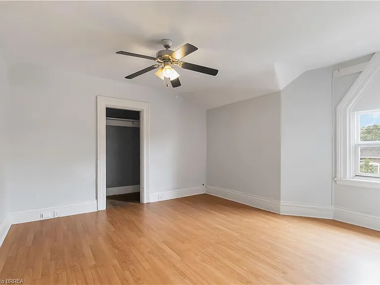 65 East Ave #UPPER — Photo 4