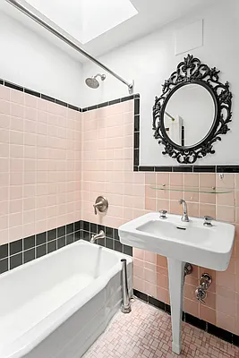 Rented by Corcoran | media 15