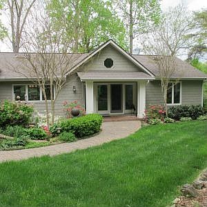 4th image of 385 Mariners Cove Dr