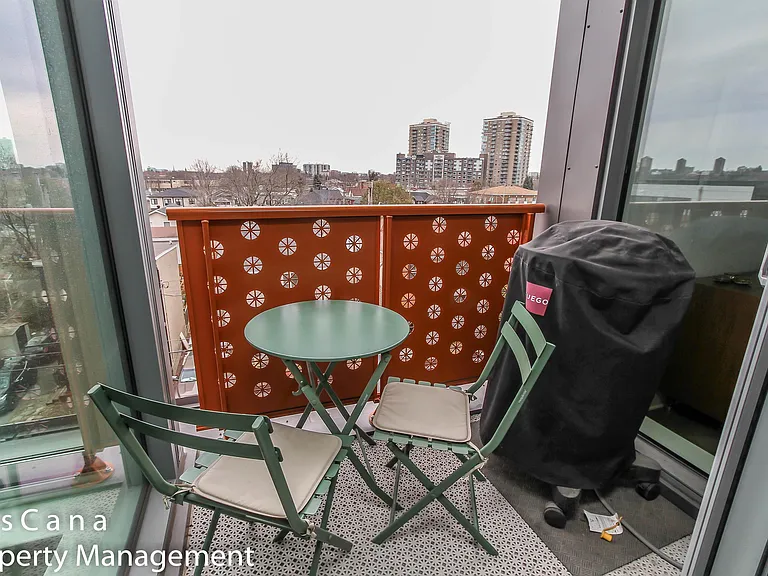 135 Barrette St #409 — Photo 30