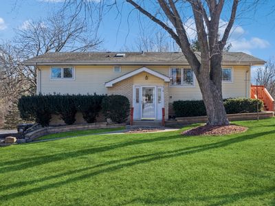 (Undisclosed Address), Island Lake, IL, 60042