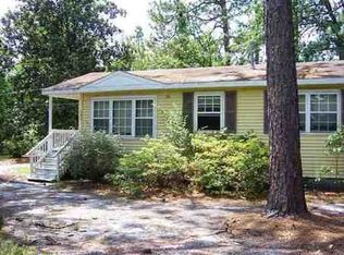 590 S Glover St, Southern Pines, NC 28387