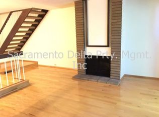 2221 Woodside Ln UNIT 3, Sacramento, CA 95825