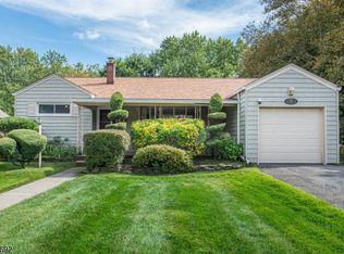 15-15 Jordan Rd, Fair Lawn Boro, NJ 07410