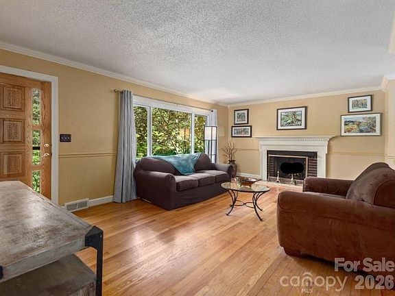 4th image of 112 Lyndale Rd