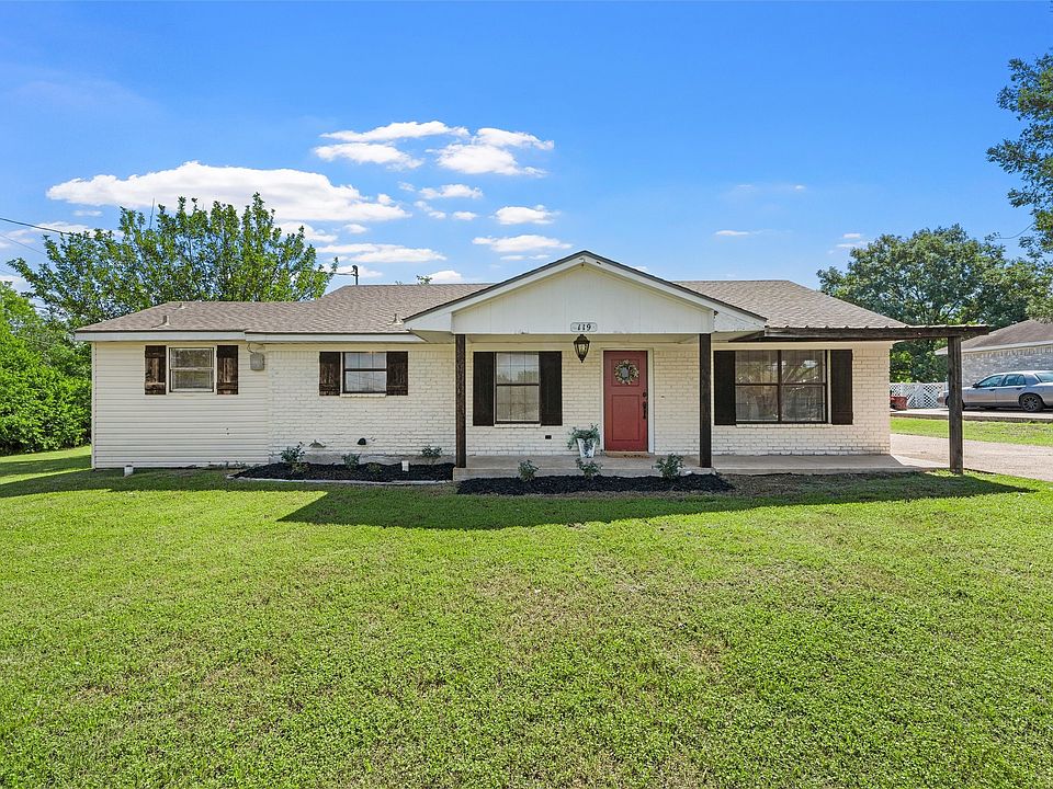 1st image of 119 Castleman Cir