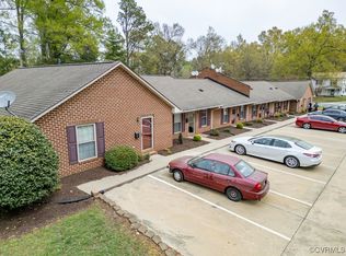 712 Oak St, Blackstone, VA