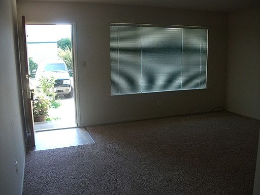1st image of 842 32nd Ave #B