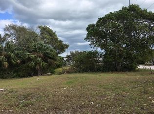 604 N 6th St, Fort Pierce, FL 34950