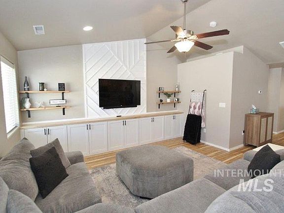 4th image of 1208 W Whisper St