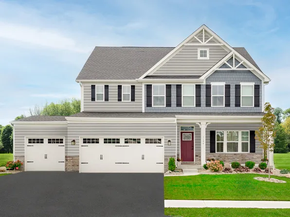 257 Coneflower St, Sugar Grove, IL 60554