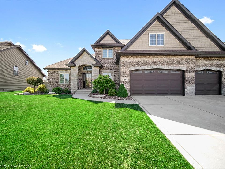 1st image of 9807 Meadow Rose Ln