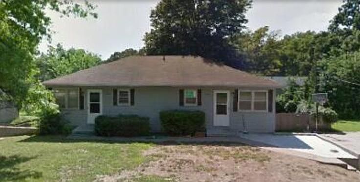 1st image of 1228 N 64th Dr