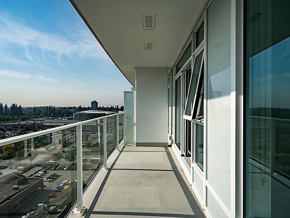 5th image of 13685 102nd Ave #1506