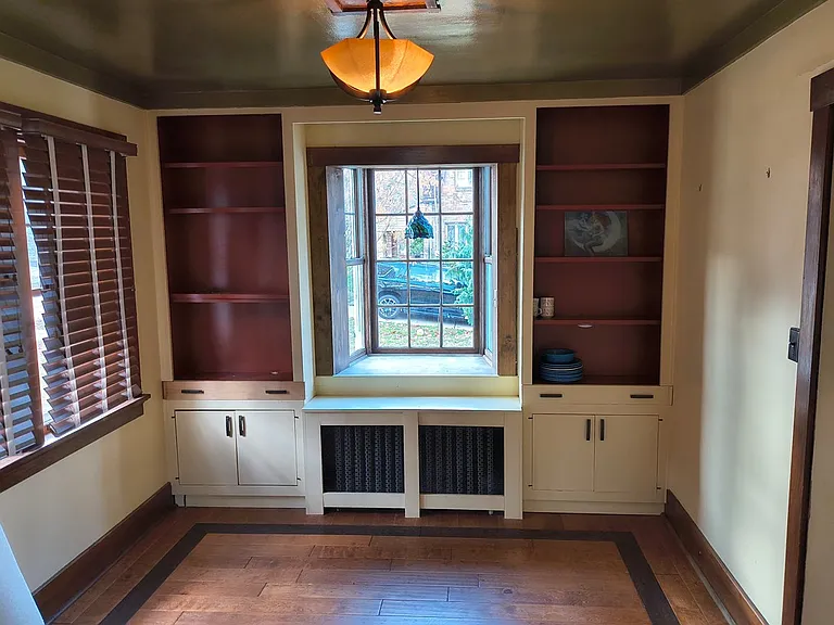 272 Dixon Ave — Photo 7