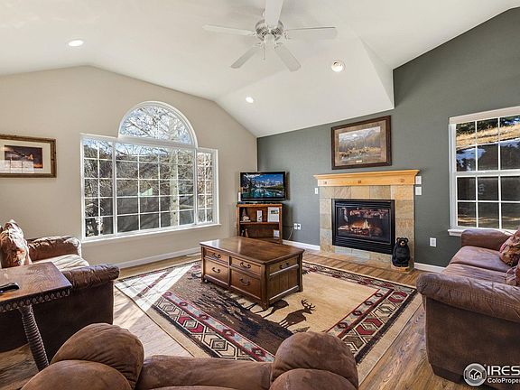 3rd image of 1615 Brook Ct