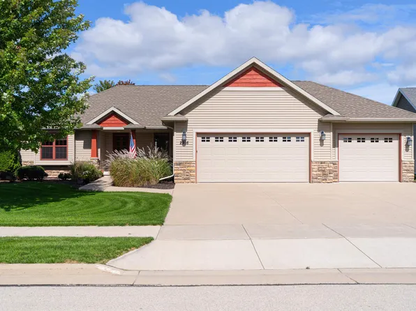 2916 Fox Tail Ln, Menasha, WI 54952