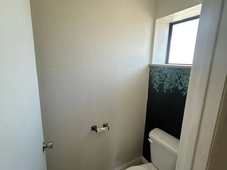 4927 W Hemlock Ave — Photo 13