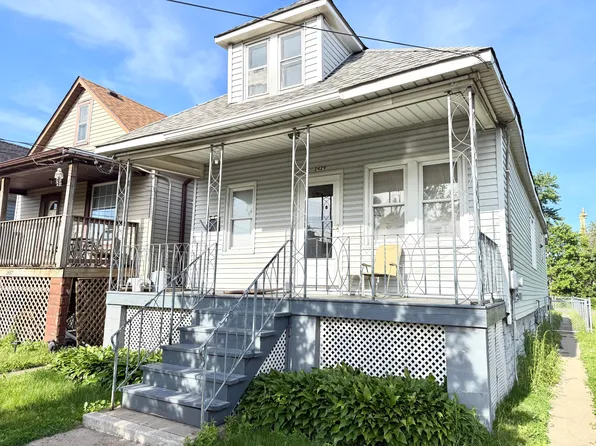 2429 Schrage Ave, Whiting, IN 46394