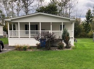 123 Royal Meadows Dr, Clinton, NY 13323