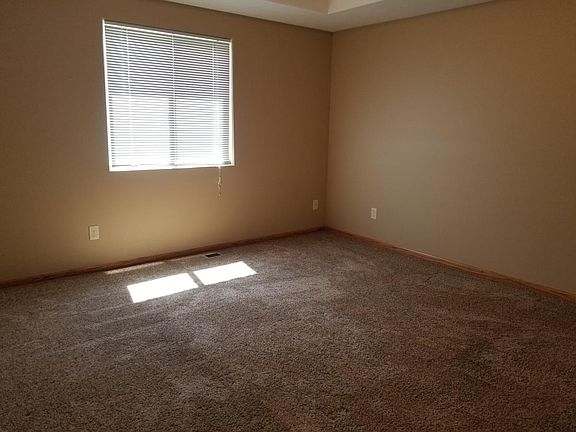 4th image of 3735 Norseman Ave