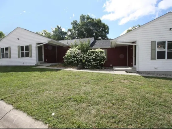 1327 Fraternity Village Dr #2, Kalamazoo, MI 49006