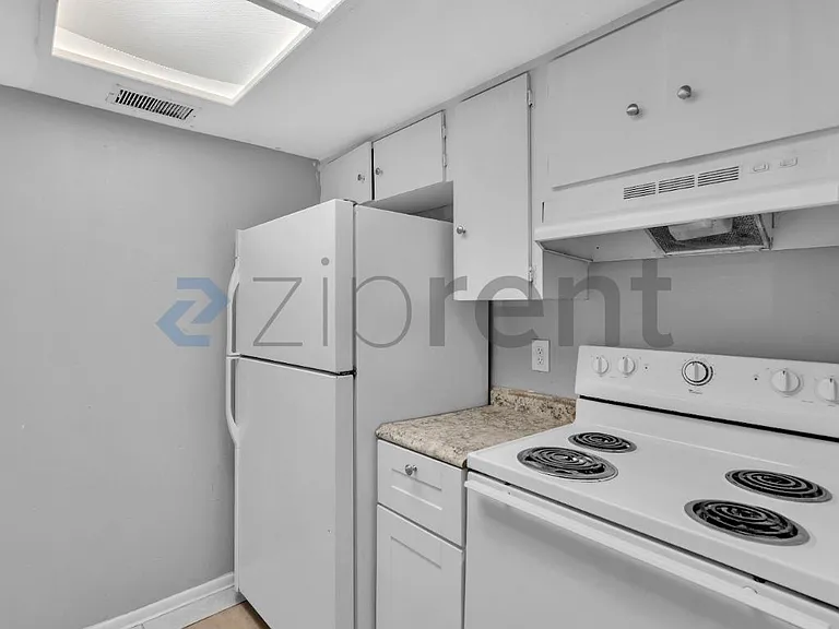 1808 E 143rd Ave #2 — Photo 6