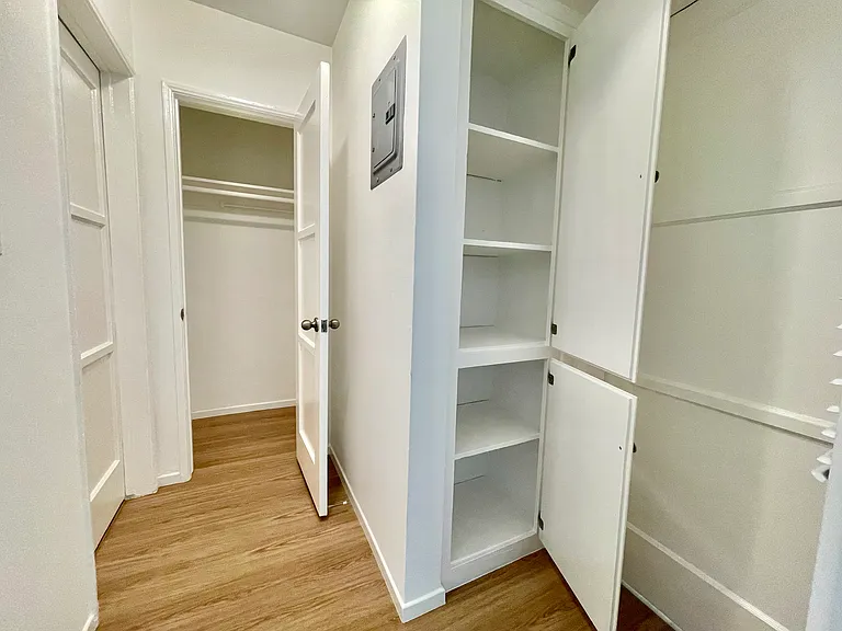 1401 N Fairfax Ave #102 — Photo 14
