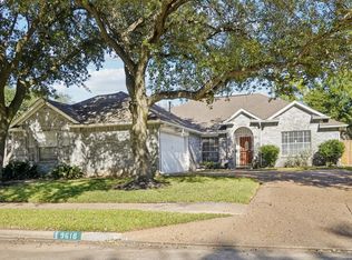 9618 Meadowchase Ct, Houston, TX 77065