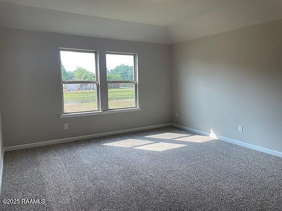 4th image of 106 Broussard Hill Dr