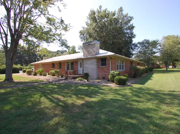 150 Maple Ct, Paducah, KY 42003