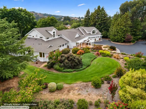 5000 Harville Road, Santa Rosa, CA 95409