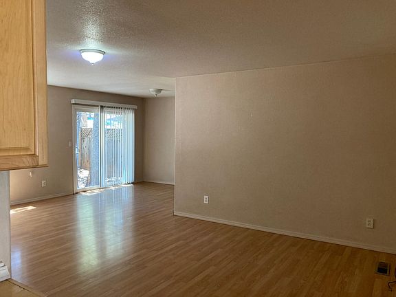 3rd image of 15833 35th Ave