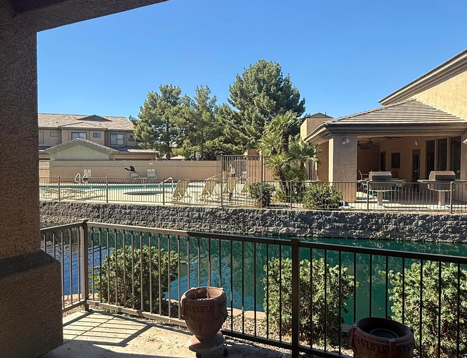2 bed, 2.0 bath, 1344 sqft, $2,395 — Photo 2