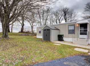 425 Mount Vernon Dr, Winchester, KY 40391