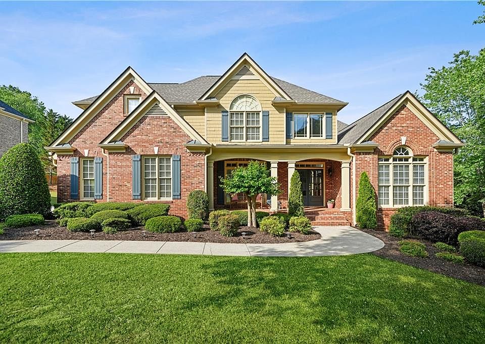 1st image of 1490 Boomer Cir