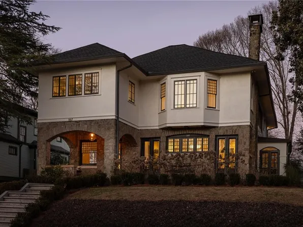 297 Oxford Pl NE, Atlanta, GA 30307