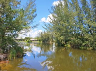 2903 SW 11th Pl, Cape Coral, FL 33914
