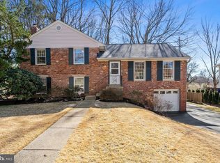 9709 Byeforde Rd, Kensington, MD 20895