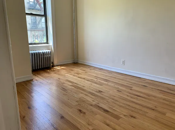 367 South Fifth Street image 1 of 4