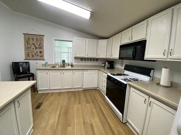21570 Alvarado Rd #1 — Photo 19