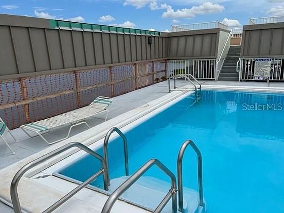 5th image of 1500 Park Beach Cir APT 4B